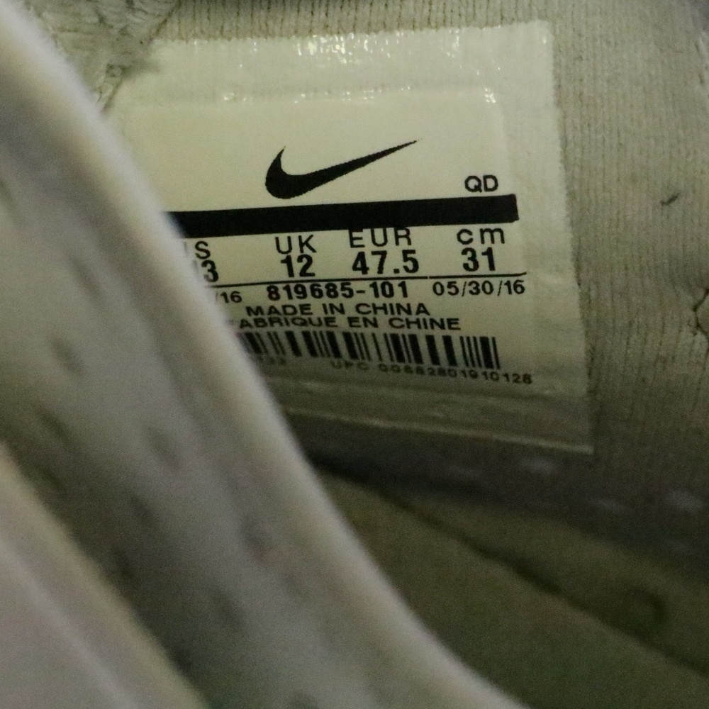 SOLD!!! NIKE Air Huarache Run Ultra 'Triple White - Picture 7 of 8